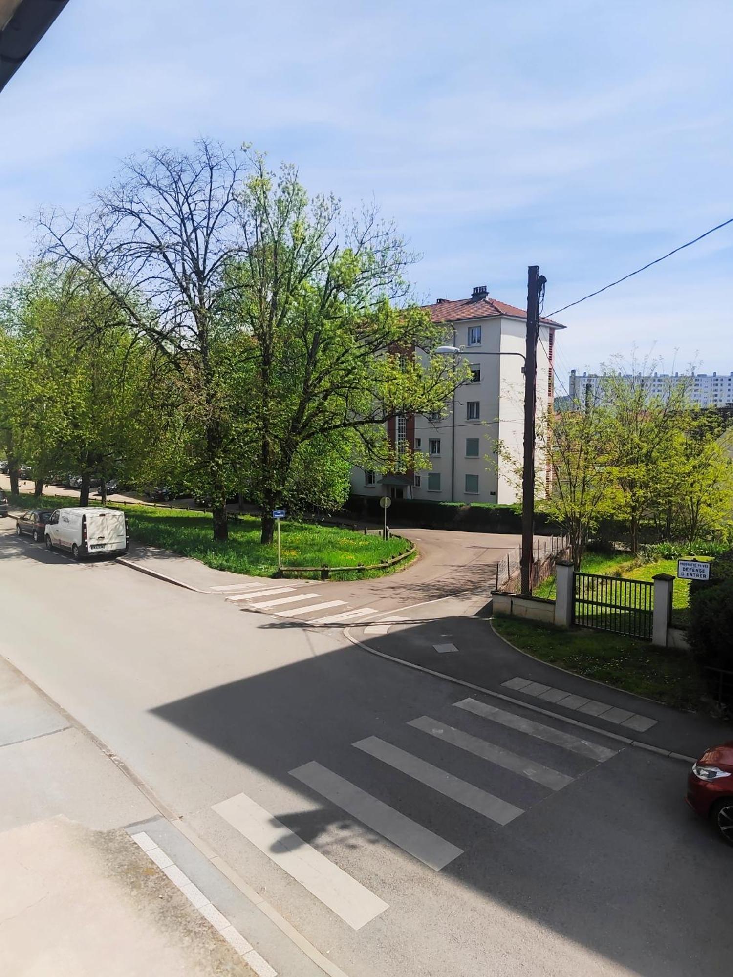 Temis Et Centre Avec Parking-wifi * Besancon
